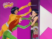 Totally Spies - Špiónky 04x11 - Případ Mani-mánia