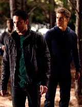 Upírske denníky / The Vampire Diaries 02x13 - Problémy s otcem (Daddy Issues)