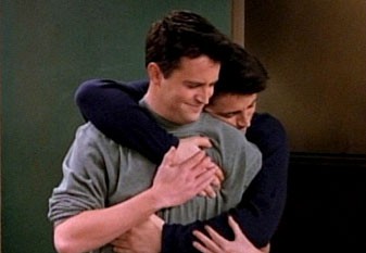 Priatelia 02x16 - Joey se stěhuje (The One Where Joey Moves Out)
