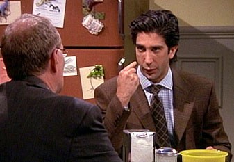 Priatelia 05x09 - Rossův sendvič (The One with Ross's Sandwich)