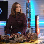 Kosti 07x12 - The Suit on the Set (The Suit on the Set)