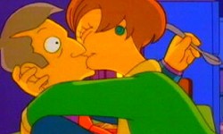 Simpsonovci 08x19 - Důvěrnosti v základní škole (Grade School Confidential)