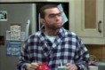 Dva a pol chlapa 07x09 - Captain Terry's Spray-On Hair (Captain Terry's Spray-On Hair)