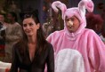 Priatelia 08x06 - Halloween (The One with the Halloween Party)