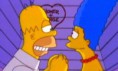 Simpsonovci 09x25 - Rození líbači (Natural Born Kissers)